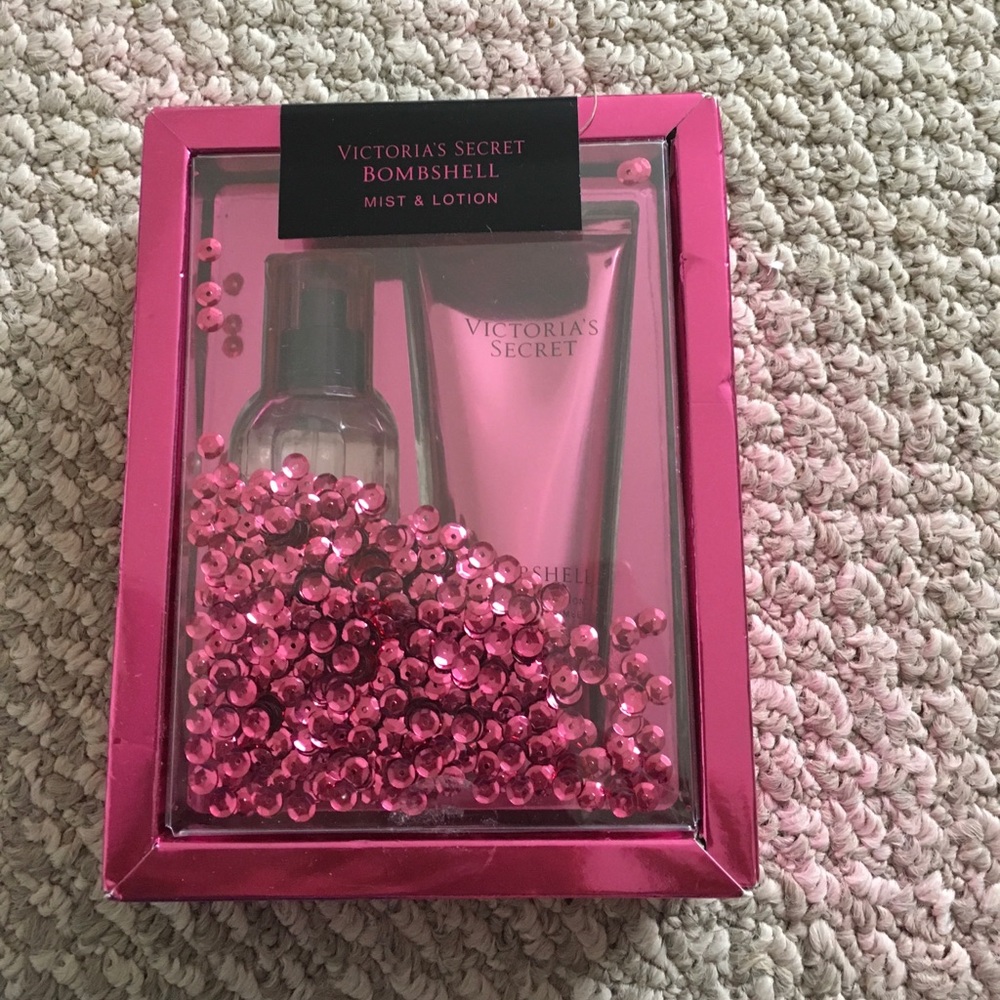 Victoria Secret set